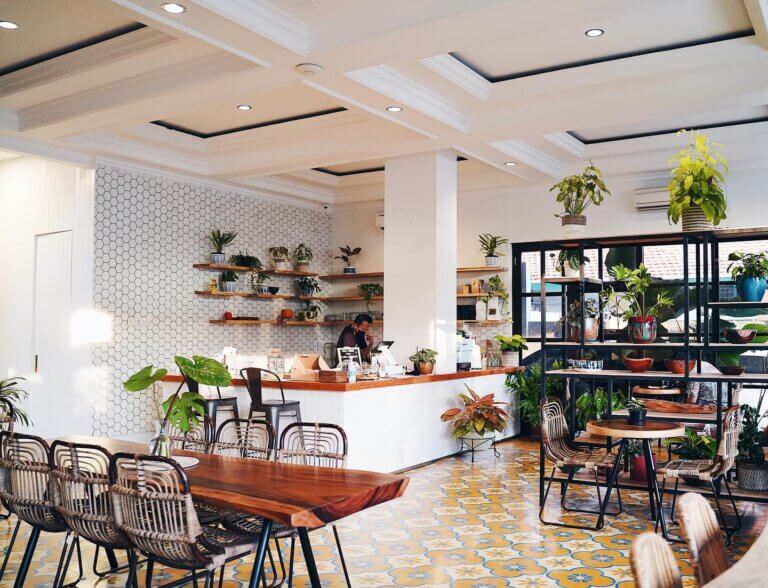 LEGE Coffee & Toastie Tebet